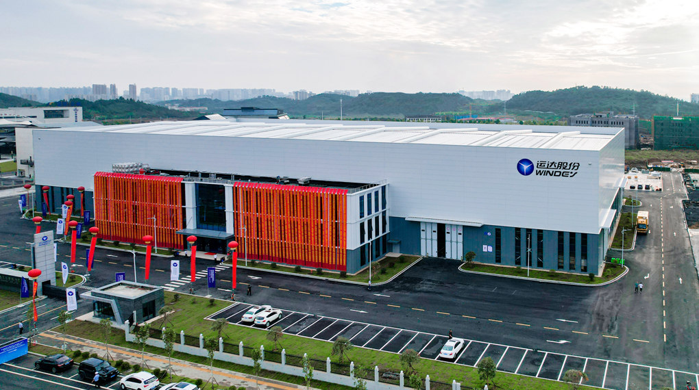 威尼斯9499登錄入口股份永州基地首臺大兆瓦機(jī)組下線